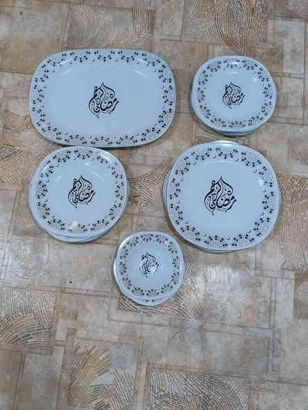 السلام عليكم 
اغراض بيت للبيع بسعر مناسب 

طباخ 
اوتي 
هيثر
استان
باجورات
صحون

مكاني البصره -5ميل -شارع البيضان
رقمي ***********
