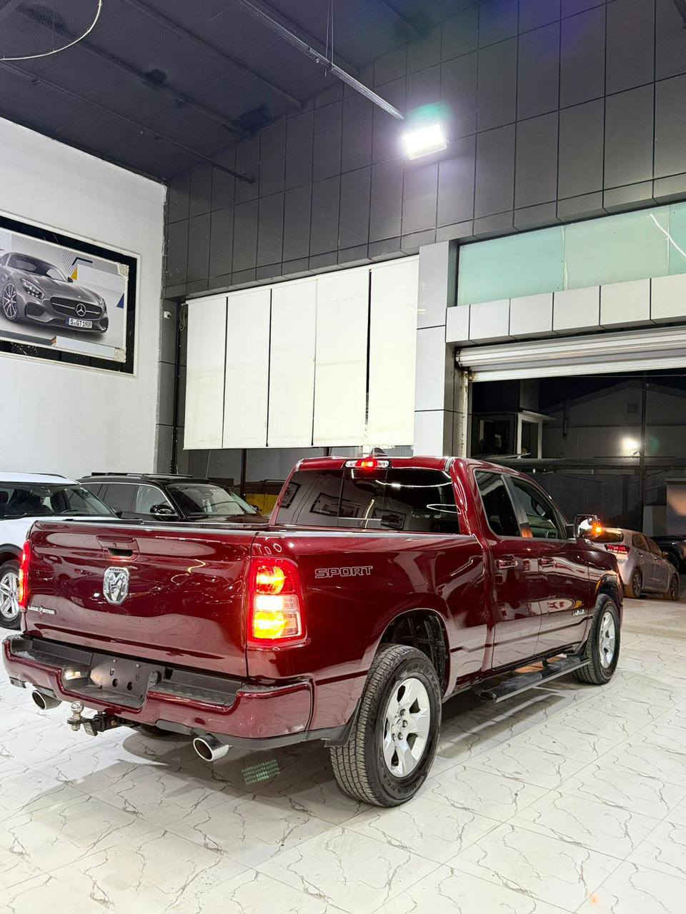 بسم الله الرحمن الرحيم
سياره رام موديل 23 مواصفات لونك ستار رقم اربيل بسمي 
ضرر نصف جاملغ خلفي صبغ بدون ارباك تبريد مقعدين مكان السياره كركوك رقم موابيل ***********...السعر 235 بي مجال..
