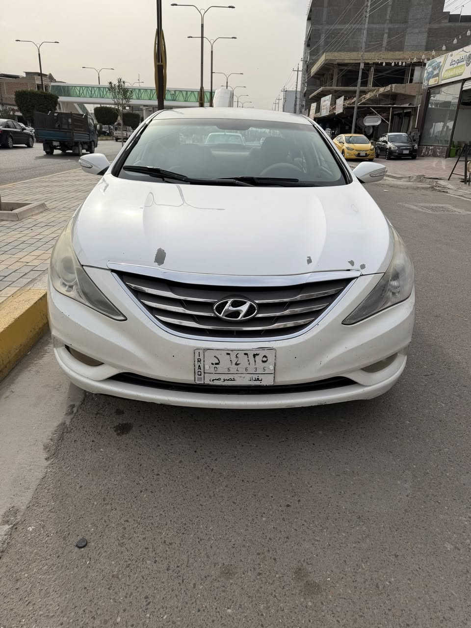 السلام عليكم سوناتا 2011 خليجي محرك دوش رقم بغداد تحويل مباشر سياره مكفوله من الحادث والضرر بيها تكشير بكصه القماره وصبغتها فقط وطخه بلباب الخلفي موضحه ممسويها سياره جاهز تخم تاير جديد السعر 105 وبلخير على ياخذها مكاني الانبار فلوجه رقم الهاتف ***********///***********
