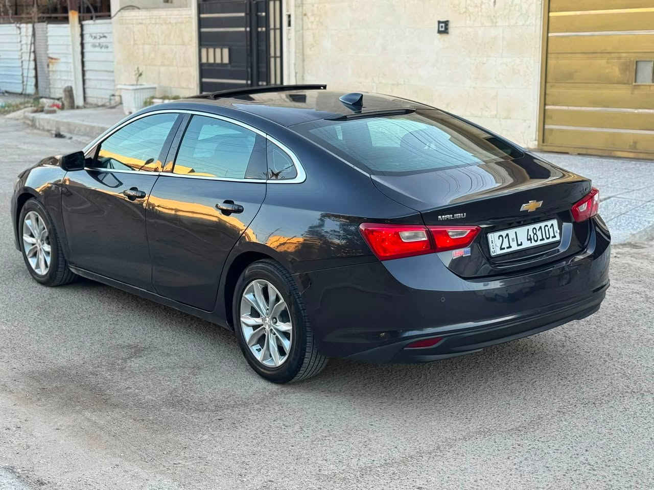 🚗 ماليبو 2023 LT فول مواصفات للبيع 🚗

💰 سعر جداً مناسب

🇺🇸 وارد أمريكي
✅ حادث جانبي (بجم كبس) فقط
✅ 3 قطع صبغ شرط
✅ بدون دواخل
✅ بدون إيرباك
✅ الراديترات والشواصي على وضع الشركة
⚙️ الحالة الميكانيكية
✔️ كير، مكينة، وصدر على وضع الشركة

🌟 المواصفات
🔹 تشغيل بصمة
🔹 سقف بانوراما
🔹 رادار
🔹 مقاعد كهربائية
🔹 تبريد للمقاعد (قطعتين)
🔹 تدفئة للمقاعد
🔹 سايد بريك إلكتروني (دكمة)  
🔹 شاشة
🔹 كاميرا خلفية
🔹 حساسات
🔹 تشغيل عن بُعد
 رقم السليمانية باسمي تحويل او وكاله بشرط 
📍 الموقع: بغداد
السعر: 112💲

📞 للاستفسار:- ***********

