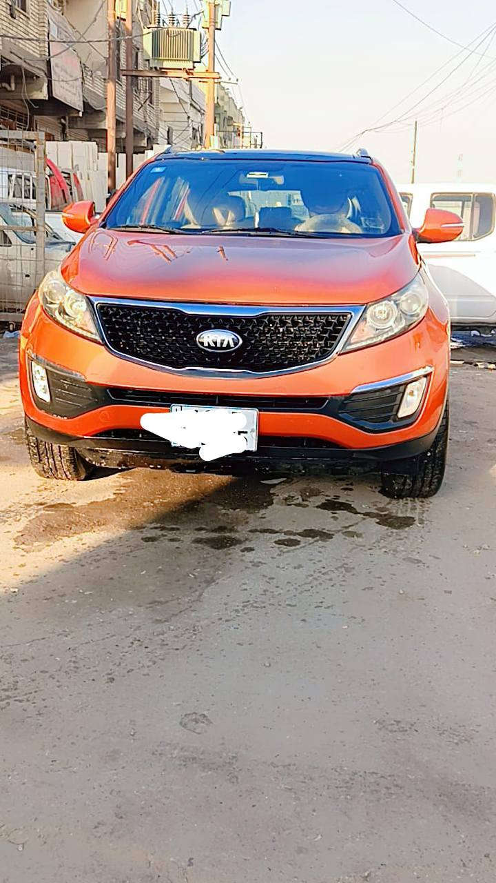 كيا سبورتج ٢٠١٣ خليجي 
فول مواصفات 
رقم بغداد جديد مميز أربع ارقام بدون صبغ حتى الدعاميات 
محرك دوش ٢٠٠٠
بانوراما

 بصمة +بصمةأبواب  
مقاعد جلد 
كشن السايق  كهربائي 
تدفئة مقاعد 
منضومة تبريد جيدة
مناخ منفصل 
شاشة
كاميرا خلفية 
حساسات خلفية
مري شفط 
لد امامي نهاري 
باقي المواصفات معروفه 
السعر 140 وبيها مجال 
***********
مكان السيارة بغداد البلديات

