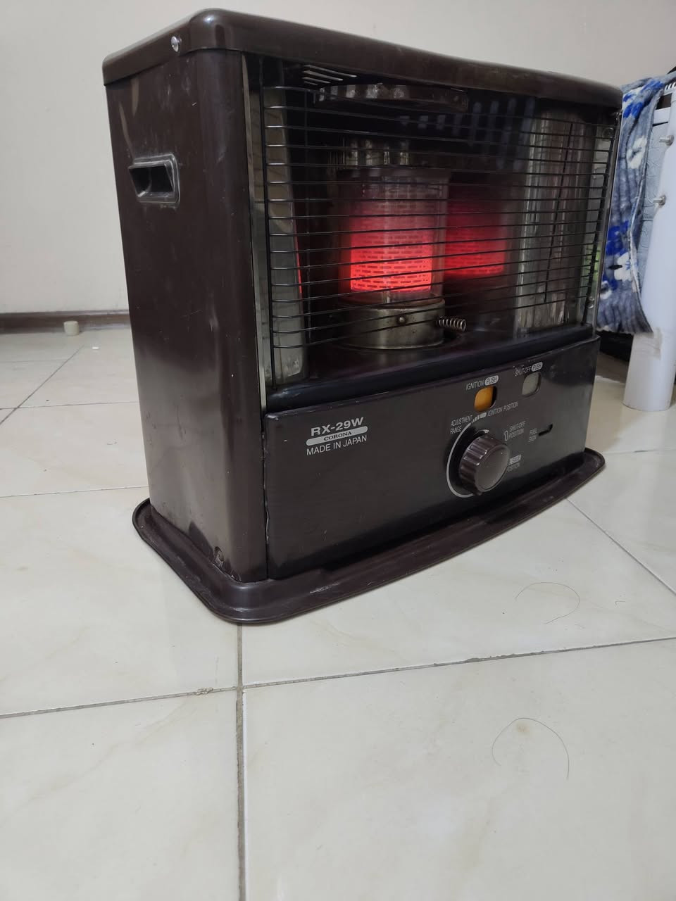 للبيع صوبه نفطيه يابانية. غنيه عن تعريف نضافه كدم عينك جديده ***********
