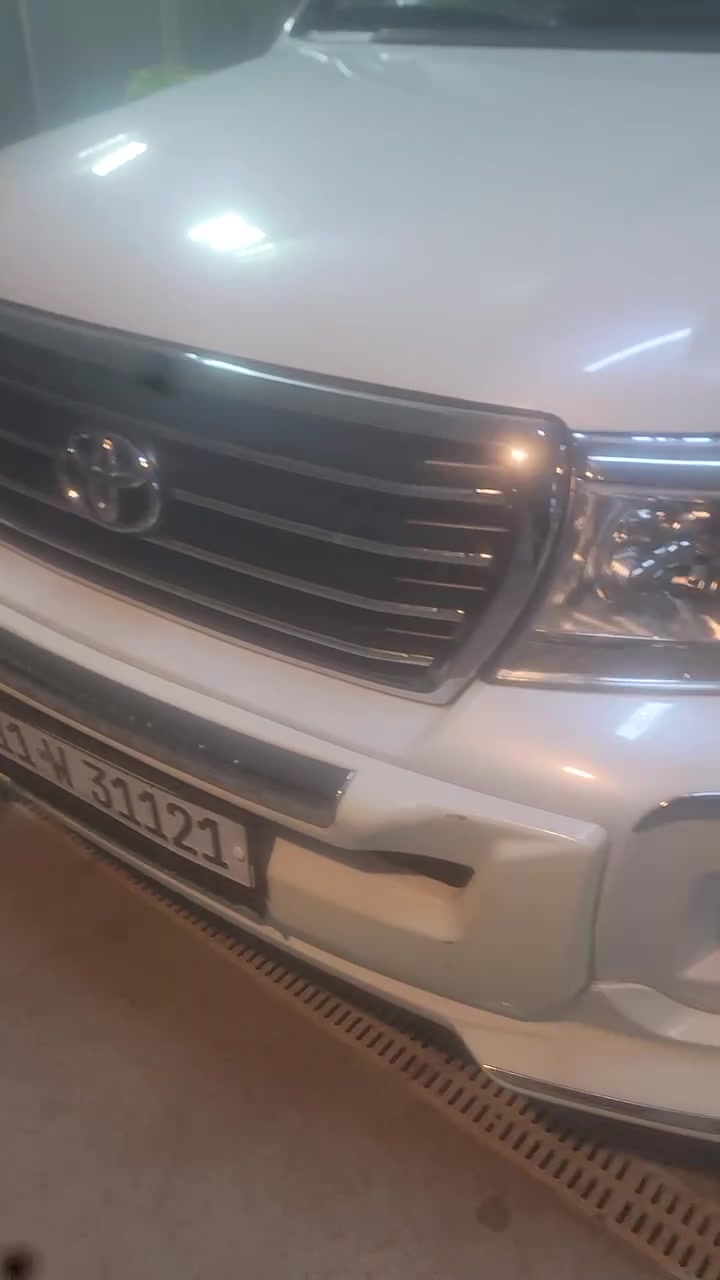 بريمية 2015  مكفولة من الحار والصبغ محرك كير على البلاد  بيها اقل الشبر بارد بالجاملغ  الامامي الدعاميات بلادية السيارة ماشية 191 الف حقيقي 
تشغيل عن بعد 
حساسات أمامي خلفي 
8 ايرباك 
كامرة خلفية 
كرسي الامامي كهربائي 
تشغيل عن بعد 
متكلمة 
ثلاث قطع تبريد 
مواصفات البريمية معروفة  
للاتصال 
***********
***********
