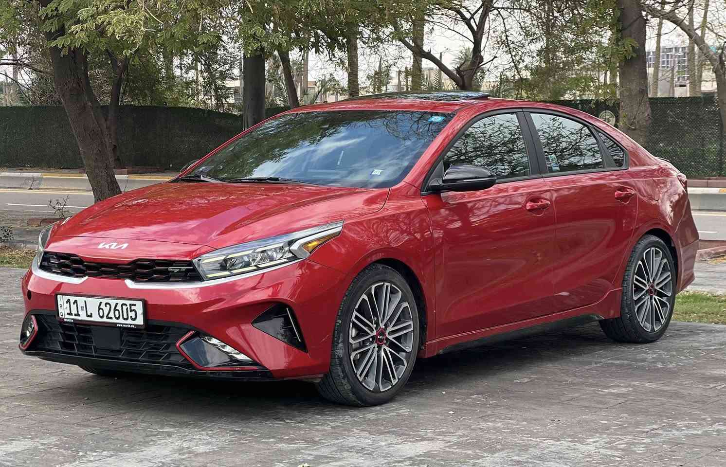 السلام عليكم
كيا فورتي GT 2023
1600 TURBO

فول مواصفات للأخير 
• فتحة سقف سلايد روف
• بصمة تشغيل
• بصمة أبواب
• ⁠قطعتين تبريد
• ⁠شفتات ستيرن
• مقاعد جلد
• مقاعد كهربائية
• تدفئة المقاعد + تدفئة الكشنات
• ليد أمامي وخلفي
• شاشة وسطية كبيرة
• كاميرا خلفية
• رادار أمامي وخلفي
• رادار جانبي
• حساس
• ويل كب رياضي
• بروجكتر
• جميع تحكمات الستيرن
• تحديد السرعة
• صندوق ذكي
• تشغيل عن بعد
بعد بيها مواصفات ممذكورة

• دخول كلين تايتل - بدون حادث
• ⁠بوارد بسيطة + رصعات تحميل
• ⁠لاصبغ لا تبديل لا كلير 
• جميع الإيرباكات سليمة  

• رقم السيارة : بغداد الدولي الجديد
• السيارة بـ اسمي تحويل مباشر
• السنوية جديدة ، الهزة جديدة

للاستفسار ، اتصال + واتساب 
***********
