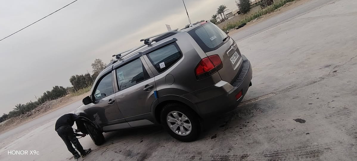 مهافي 2009 بيها قطعه صبق فقط رقم بغداد سياره بسمي 
 رقم بغداد انگليزي الجديد بسمي هزة جديدة
⭕ محرك خير من الله لاتبخير ولا تنقيص 
⭕ گير اوتو +عادي 
⭕ منضومة تبريد كاملة يعني تبريد ثلج
⭕ تدفئة
⭕ طخم تاير جديد

⭕ داخل جديد
⭕ سنتر لك شغال
⭕ كهربائيات كلها شغالة 
⭕4جام كهرباء 
سيارة جاهزة من كلشي الحمد لله مسويلها ادامه كامله متصرف عليها ربع
سياره كلها بلاديه ❤
السونار موجود بلصور 

السعر 125وبيها مجال بسيط
واسف على الاطاله


**إذا كنت صاحب هذا الإعلان وتريد حذفه لأي سبب، رجاءا أرسل رسالة إلى الدعم الفني**