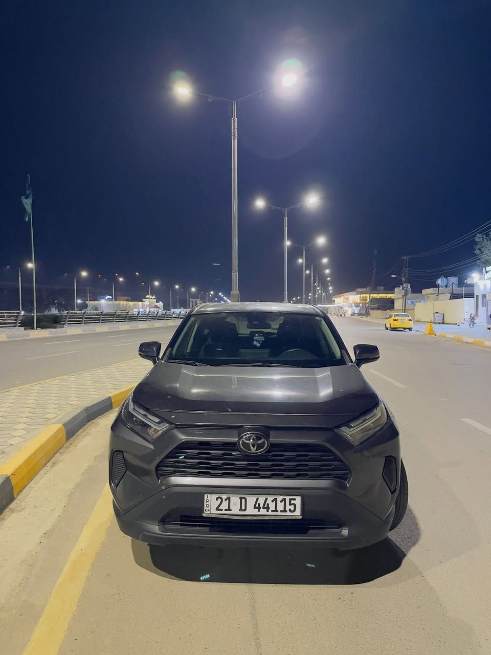 السلام عليكم للبيع رافور موديل 23 الضرر مرفق بالصور السياره تخم تاير صدر جديد ماشيه 65وقابله لزياده 
السعر 220وبي مجال بسيط لتواصل عل الرقم ***********
