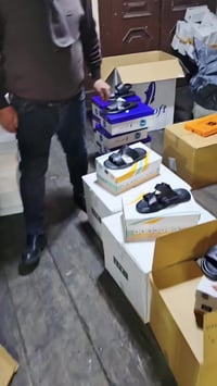 احذية جلد طبيعي • مقاسات ٤٠-٤٤ • جملة