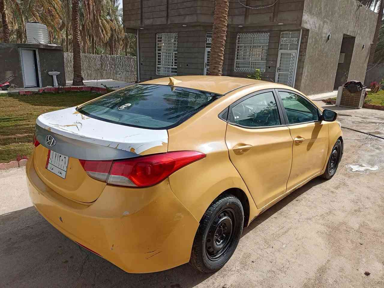 النترى موديل 2013 مكينه وكير مكفولات حداديه جديده تخم تاير جديد تبريد تدفئه حادث جاملغ خلفي وباب سايق مبدل بدون دواخل السعر 75ورقه مكاني حله المركز ***********  بيع فقط بدون مراوس
