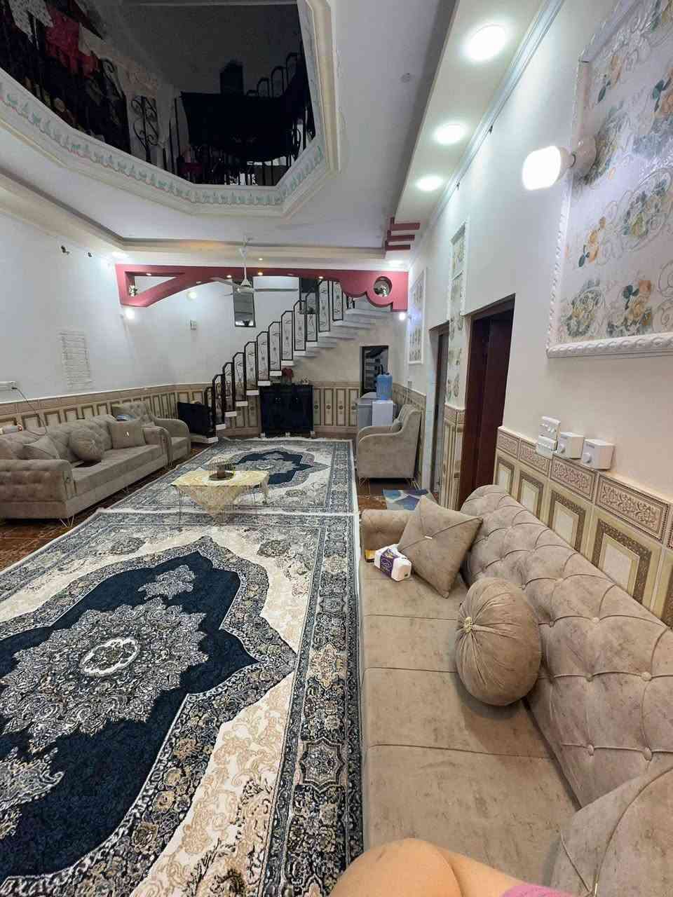 🌺اللهم صل على محمد وال محمد🌺

#دار سكن في حي الحكم قرب مدرسة 🏫 الحبوبي

#المساحة 250 متر طابقين 

#الطابق الاول غرفة وصالة كبيرة وبراني كبيرة ومطبخ وصحيات داخلية وخارجية وطارمة 
 والطابق الثاني 3 غرف وصالة وصحيات 

#السعر 255 مليون مع المجال  

للاستفسار اكثر عن موقع العقار الاتصال على الارقام التالية او مراجعة مكتب عقارات المختار شارع زمزم قرب حسينية السيدة زينب عليها السلام مجاور عمارة ابو بسيم 

*********** يوجد واتساب 
*********** يوجد واتساب
