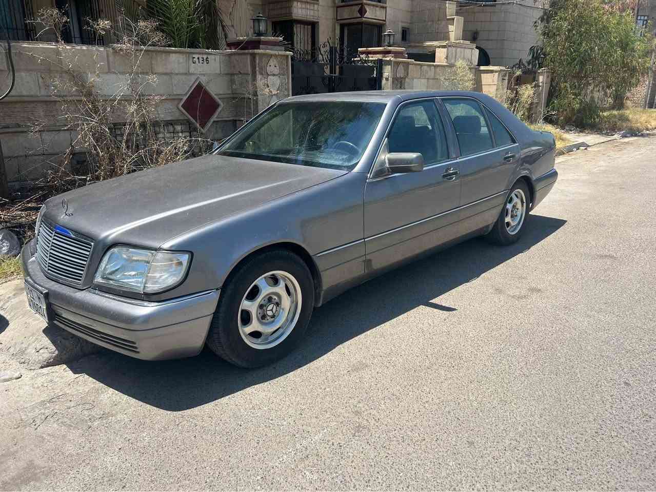 للبيع مارسدس شبح 1995فول مواصفات باب قصير  محرك320 خراطيم جاهزه بدون اي نقص كله مكفوله تبريد ثلج محرك كير كل جديد وارد يابان سلايت روف كشنات جلد وكهرباء شادله منضومه غاز  السعر ٧٠ عنواني بغداد السيدية *********** بغداد, العراق
