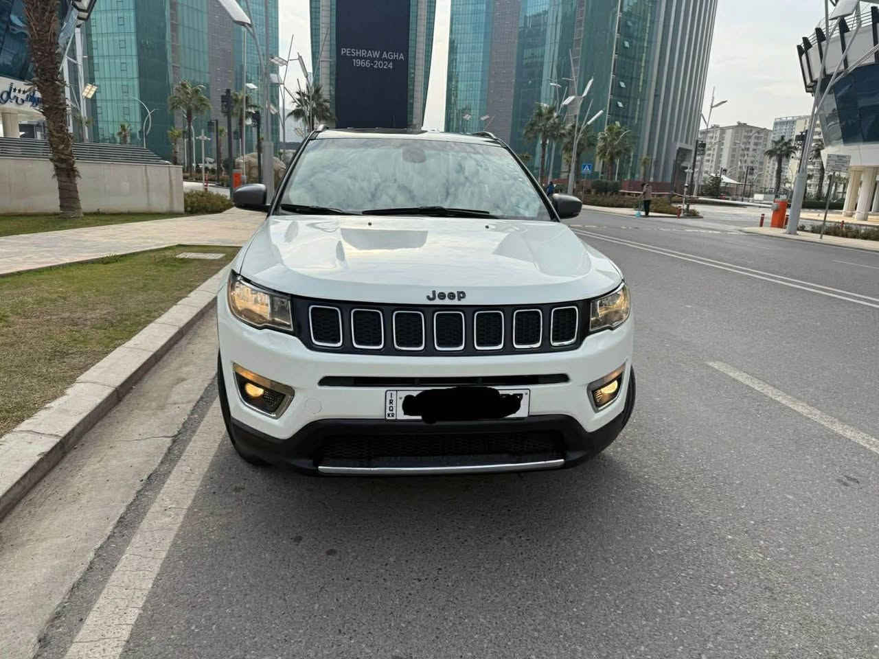 جێب كۆمپاس مۆدیل 2019 مواسفات  TRAIL HAWK  رەنگ سپی فول فول هەموو شتێكی بەشەرت مالی خێزانە تەنها دوو پارچەی بۆیاخە  چاملغ بۆ نیت بێ ژوورێ ئێرباگ سیستمە سعری 131$كەمێك مجال ناونیشان هەولێر 
Whats app   Viber    Telegram 
0751 403 9383          *********** أربيل, العراق
