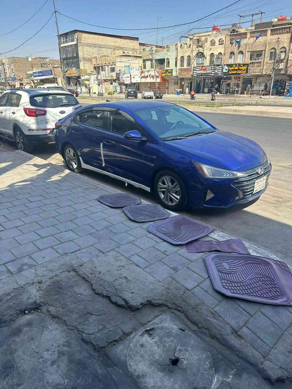 هيونداي النترا (Elantra) 2020 🚗✨ فئة فول💙🔥
وارد امريكي 🇺🇸السعر ١٠٧قفل

🌟 فتحة سقف

📱 شاشة تدعم Apple CarPlay

🚦 تحديد مسار

❄️ تبريد بيانو

📸 كاميرا خلفية دوارة

📡 رادار أمامي وجانبي

👁️‍🗨️ نظام النقطة العمياء

⚙️ مانع انزلاق

🚘 كروز كنترول (تثبيت سرعة)

🎛️ تحكم ستيرن جهتين

🚙كير اي تي ام محور  

🔥 تدفئة كشن وستيرن

🛞 تخم تاير جديد

💎 ويل حديث

🔩 محرك 2000 دوش

￼ 3 أنظمة قيادة (نورمال / سمارت / سبورت)

💥 حادثها موضح بالصور بدون تبديل وبدون دواخل

🪫 الأيرباكات سليمة

📏 ماشية 80 ألف***********
