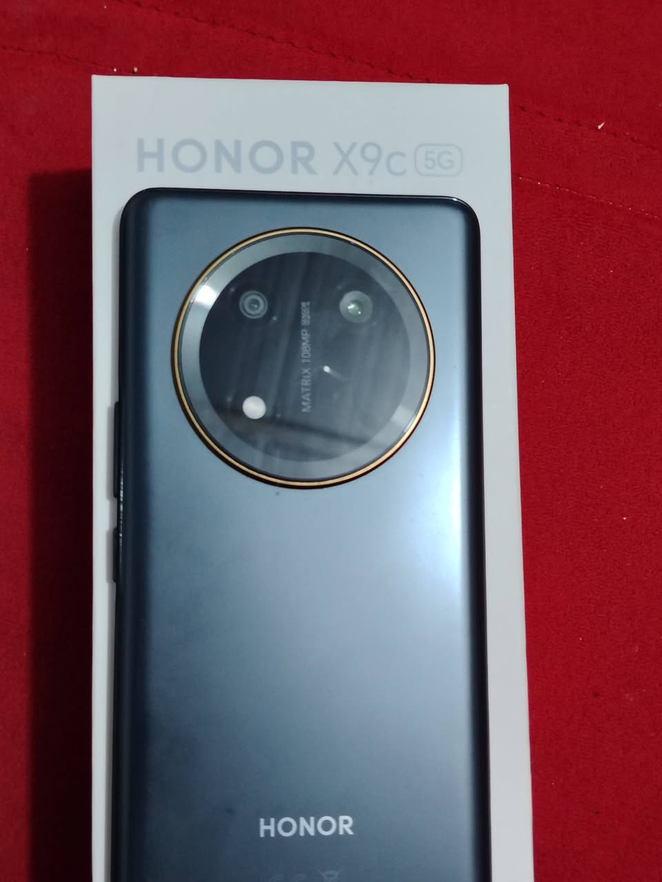 Honor x9c 5G
ذاكره 256

بطاريه 6600 عملاقه

شاحنه 66W⚡

لون اسود🖤 

غراضه كامله وياه
جديد استعمال شي قليل
شخط ما بي جهاز يخبل
نضافه99%

مكان اللطيفية

لا يوجد توصيل

سعر 320 الف


**إذا كنت صاحب هذا الإعلان وتريد حذفه لأي سبب، رجاءا أرسل رسالة إلى الدعم الفني**