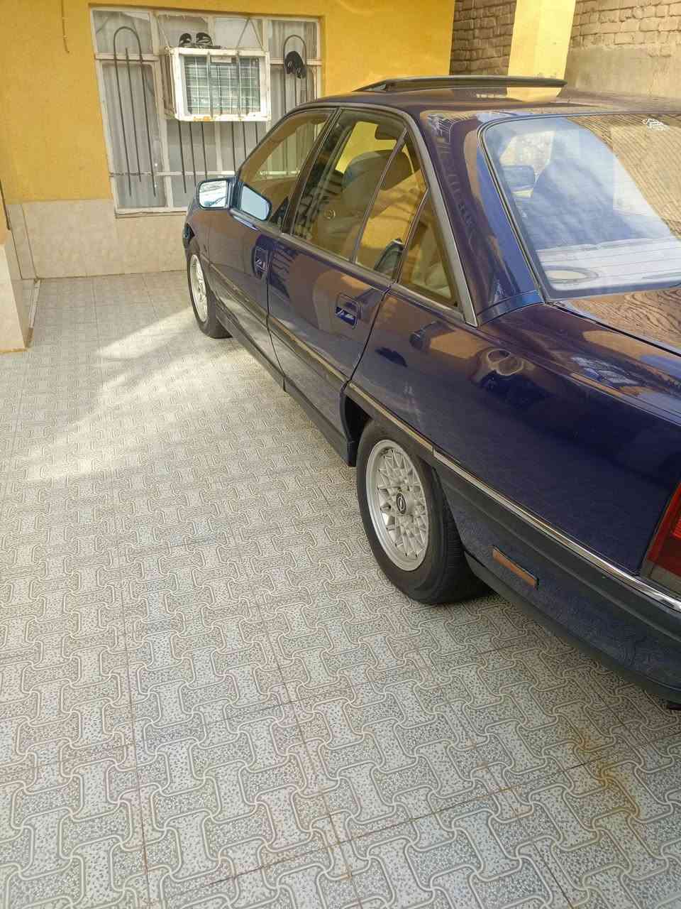 سياره اوبل اوميكه مديل 93 مكينه بلاد 2000 تخم تاير حداديه جديده سياره رقم كركوك مشروع وطني مكاني ذي قار قضاء النصر رقم الهاتف ***********
