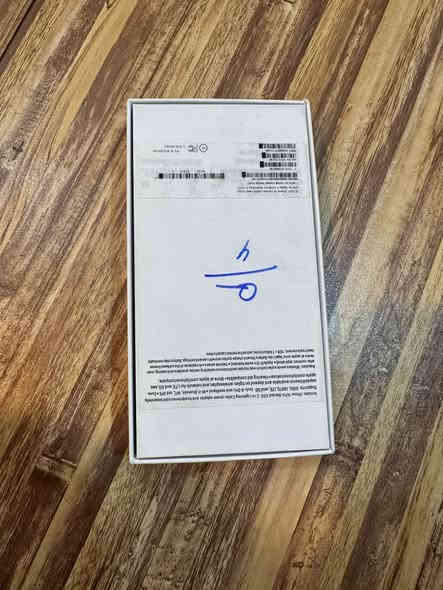 السلام عليكم iPhone 14 por max 📲تك سيم كارت   لبطارية🔋⬅️97 نظافه 95/100 مامبدل بي اي قطعه السعر (950)  … استفسار اكثر خاص ….  مكان بصره خور الزبير الرقم ***********
