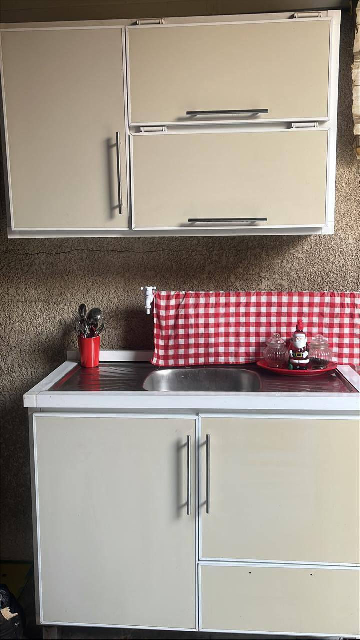 ثلاجه نظيفه 150
كونتر قطعتين 100
مكان الشعله
***********
