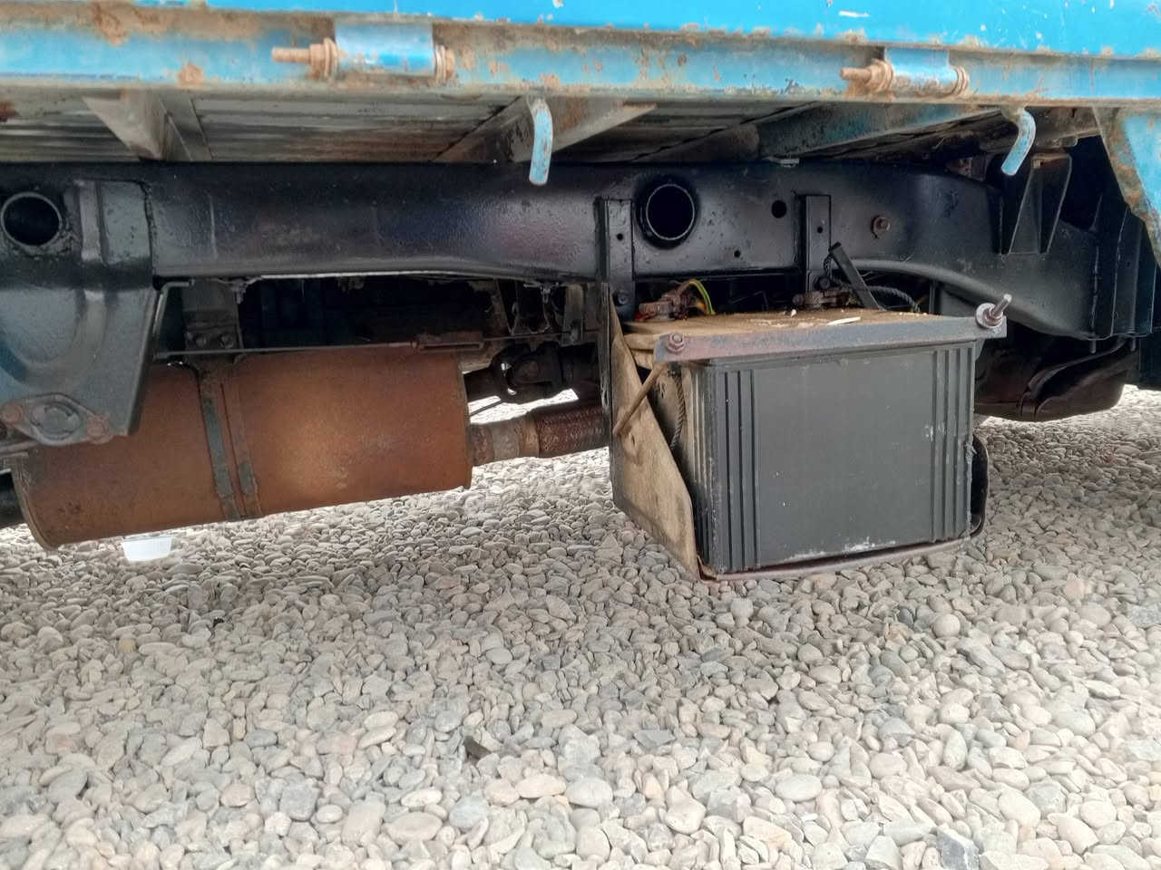 السلام عليكم سياره بنكو لبيع مكاني كوت سياره خير من الله مكينه وكير. واكسن ودشمه وتايرات مابيها خياس سياره بلاديه رقم شاصي واضح كلش شواصي جدد بيها شعار هسه. انتهاء سنويه بل 27 ما مطلوبه سياره حلوه كلش سعرها 40وبيها مجال استفسار رقم ***********
