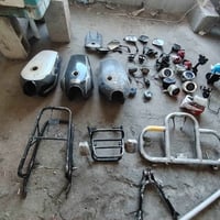 غراض مال دراجه للبيع كلشي وسعره الشراي يجي خاص او يتصل 07837727615