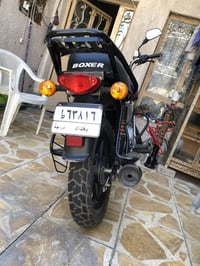 للبيع ..دراجة بوكسر ٢٠٢٤ مرقم بأسمي سكن بغداد الحرية استخدام شخصي قليل...