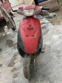 عندي هاي الساسوكي خفاش سرعه ٦٠ دراجه حلوه وناعمه وشلعتها حلوه ماناقصها...