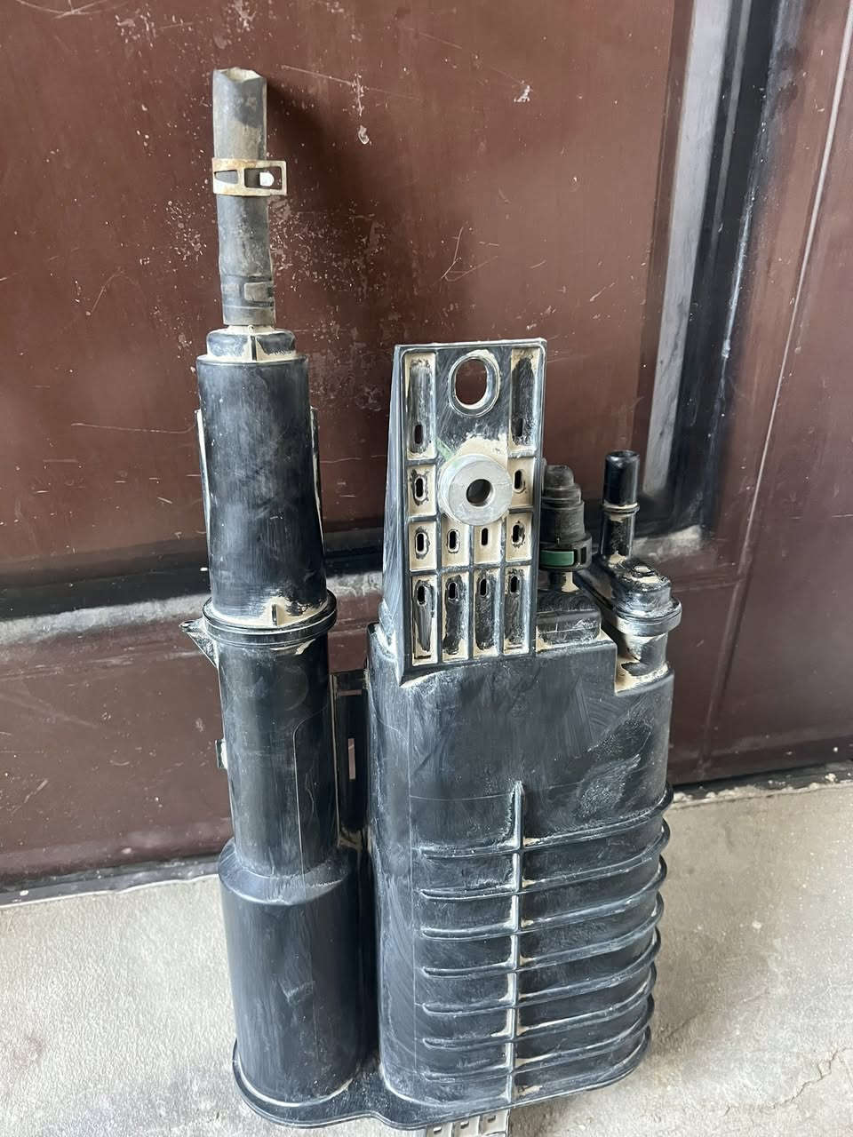 السلام عليكم 
عندي مبخره مال كي فايف البيع 
مديل 2022 أمريكيه السعر ١٢٥ الف 
***********
