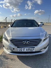 سوناته 2016 امريكي سياره جاهزه من كلشي  كله عل شرط حادث السياره مالت ا...