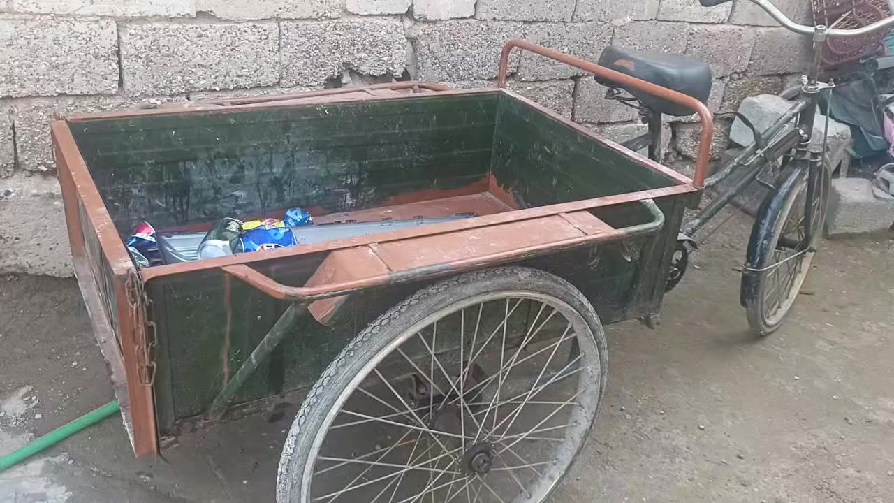 اخوان سلام عليكم بايسكل للبيع أبو الدوبه تكمه كله شمال حجم ٢٨ببسكل مال شغل يفيد متواجد على الخاص سعره ٢٥٠ بغداد مدينة الصدر


**إذا كنت صاحب هذا الإعلان وتريد حذفه لأي سبب، رجاءا أرسل رسالة إلى الدعم الفني**