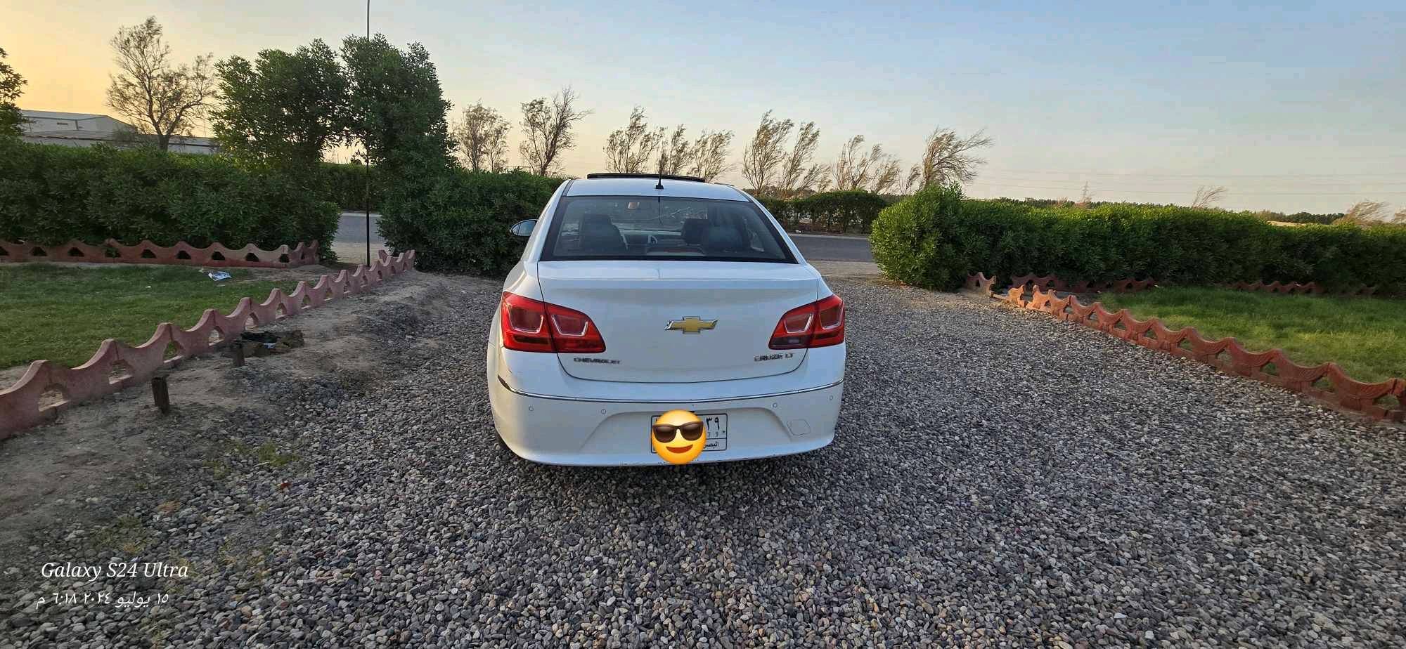 سياره شفرليت كروز خليجيه LT
 ما ناقصها شي 
حداديه مسويها قبل رمضان والحداديه كله اصلي 
 تايرات جدد 
دهن اصلي موتل بـ13 الف الترا اخليها 
بانزين محسن أدير الها
تحكم سعر 
مثبت سرعه 
6 بصمات
تشغيل بصمه 
دخول ذكي 
جنطه فتح ذكي 
شاشة اندرويد 
فتحة سقف 
نقطه عمياء
4 ويل كيب
مكينه مكفوله 
كير مكفول 
الكير 6 نمر والسابعه بك 
الكير اوتو عادي 
حساس حراره 
ماي راديتر اصلي زيتي ما اخلي ماي عادي
بــيع او مـراوس 
***********
سعر 100
وبيها مجال