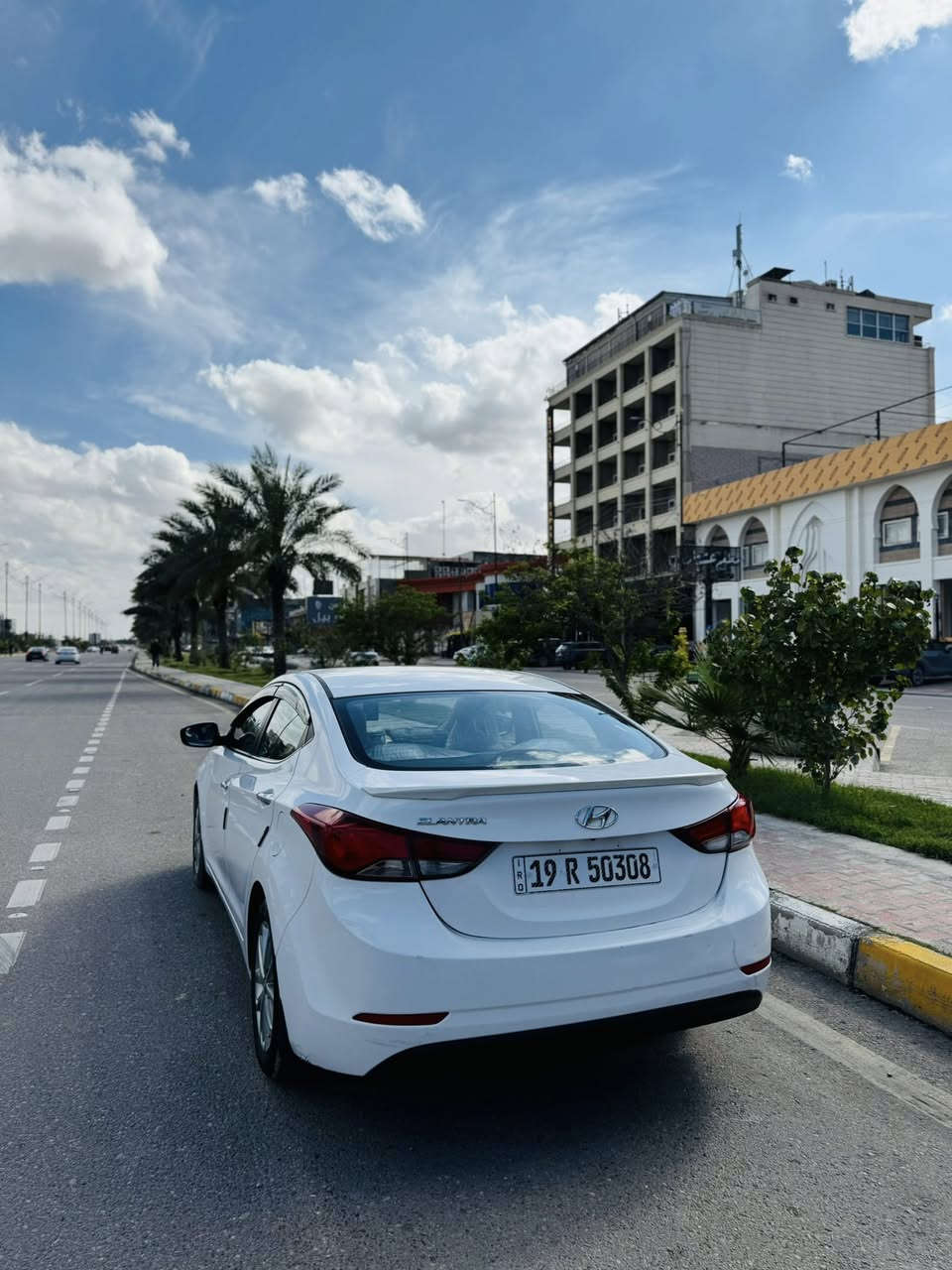 سلام عليكم
النترا 2015 خليجي وكاله الكاصد 
كفاله عامه من كلشي 
كير مكينه حداديه تبريد كله بوضع الوكاله
السياره فول موصفات 

فتحه 
تبريد قطعتي 
داخل بيجي وصاج 
تحكم استيرن جهتين 
شاشه 
كامره 
مري شفط 
خمسه ويل كب 
جام كهرباء 
ماشيه 160 كم 
محرك 1800 كفاله 

رقم كربلاء الدولي باىسمي هزه كله جديد

استوني شادله تخم تاير جديد وباتري وحداديه كله جديد 

مكان كربلاء 

الاستفسار  ***********
