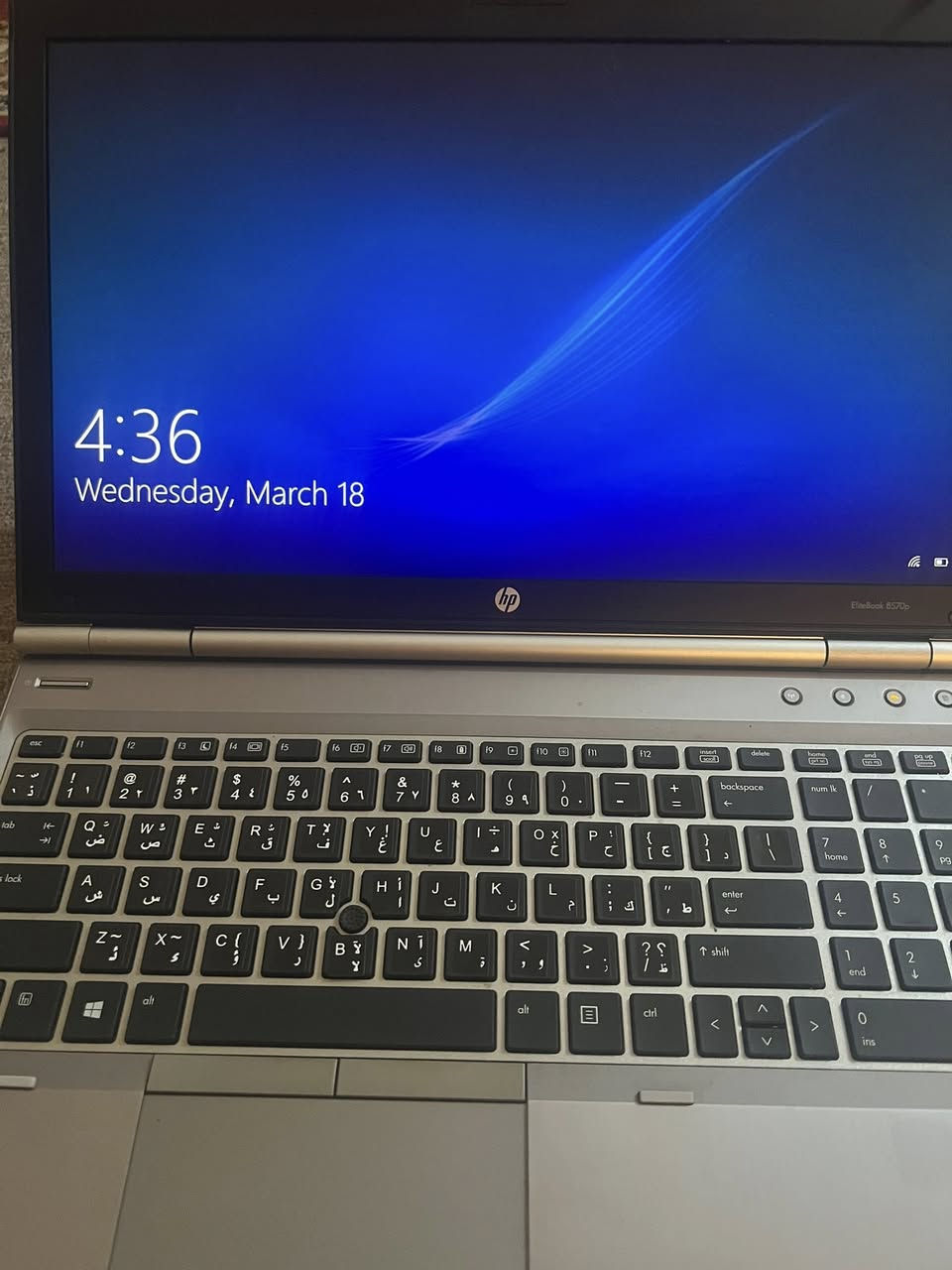 🔴🔴135 الف بس 
▪️لابتوب Hp Elite book بمعالجCori 5 من الجيل الثالث🔴
وندوز 10
الرام 8 كيكا 
هارد خزن 500 كيكا 
حجم شاشة 15.6
▪️نظافة داخلية وخارجية 🔴
وضمان حقيقي لمدة اسبوع من تاريخ الوصل 

▪️ #اللابتوب مناسب للأعمال المكتبية وادارة الأعمال والبحوث والطباعة والمحاسبة وبأداء جيد جداً وبجدارة
منصب بي برامج التواصل الاجتماعي والاوفس كامل وبعض الالعاب 
 
▪️المواصفات :🔴
Model        : HP Elite book
Processor : Intel Core i5 -3230M 2.7 Ghz
Ram.          : 8GB DDR3
Storage.    : had 500 gb
Graphics.  : 2GB Intel HD Graphic Card
Screen       : 15.6 Inch screen - 1377*768 Resolution🖥
Price.          : 135000 IQ🇮🇶
بابل -
***********
