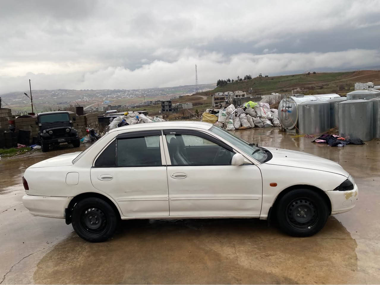 مؤديل 2002 گيرو مةكينه بةشةرتى فيتةر سةناويو پاكةنه خرامةو ئةواليةت بةشةرت سبوخ سةقفو حيزام بةشةرت موسو براوه بةشةرت كارةبةى هةموى مةزبوته ۲٥٠مةسراف نيه گؤرينةواش دةكةم شوين شةقلاوه Colombo, Sri Lanka


**إذا كنت صاحب هذا الإعلان وتريد حذفه لأي سبب، رجاءا أرسل رسالة إلى الدعم الفني**