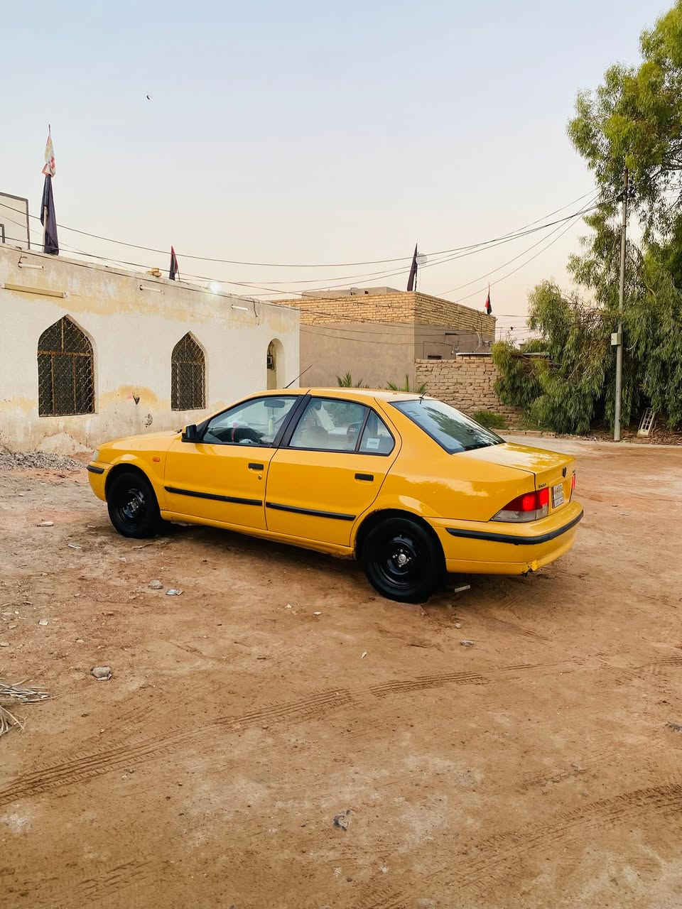 السلام عليكم ورحمة الله وبركاته البيع او مراوس بخصوصي سمند موديل 11ناطق كير مكينه حداديه جديده تخم تاير تبريد شغال كهربائيات شغاله سياره جهازه مجهزه مكان ديوانيه السعر 35     ***********
