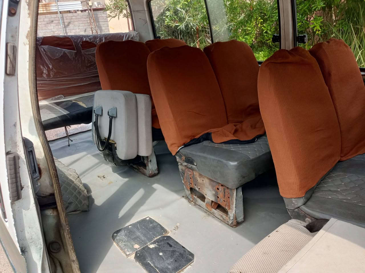 السلام عليكم جنبي ألفين وعشرة رقم انكليزي كير محرك اكسل مكفولات السيارة بس ارضية وتخم تاير يرادلهة بيها صبغ السعر 49 بيهة مجال حك ال***********‬‏ مكاني بغداد الزعفرانية
