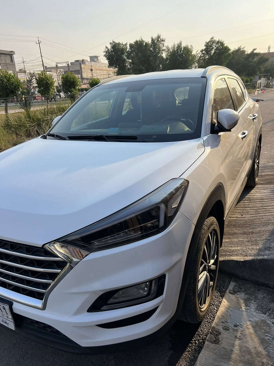 السلام عليكم
توكسان2021 خليجي مكفول من صبغ ول تبديل للبيع فقط 
مواصفات
كامره خلفيه
حساس خلفي
بصمه تشغيل +نضام ترحيب + بصمه ابواب 
3 وضعيات قياده
مري شفط 
شاشه
تحكم استيرن
كشن كهرباء اسايق مع الراكب 
داخل سياره جلد واضافه دوشمه للجماليه
ماشيه سياره 90 قابل للزياده
للبيع مكاني بغداد حي الشباب الاعلام 
***********
***********
السعر 211 وبيه مجال بسيط حك الجيه
