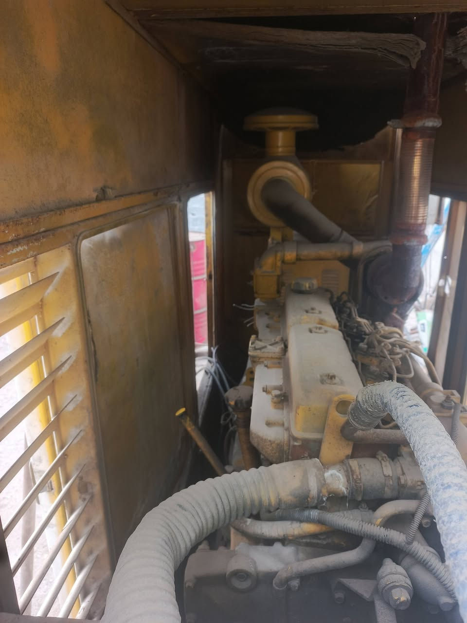 السلام عليكم اخوان مولده فالفو 6سلندر 100كيفي 
لبيع مكاني كربلاء المقدسة الحسينيه العطيشي 
***********
