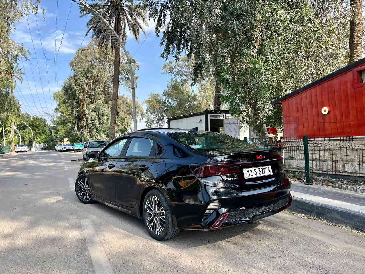 سيارة شبابية + تجهيزات كاملة + نظافة عالية 💎
Numan Auto | نعمان أوتو
ثقة التعامل • جودة السيارات

━━━━━━━━━━━━━━━

📊 الموديل: 2022
🎨 اللون: أسود 🖤
📈 الممشى: 53 ألف ميل (قابل للزيادة)

━━━━━━━━━━━━━━━

💎 أهم المواصفات والتجهيزات:

✔️ فئة GT-Line فل كامل 👑
✔️ محرك 2000cc (قوي + اقتصادي) 🔥
✔️ 3 وضعيات قيادة (Drive Mode) 🏁

✔️ رادار أمامي + تحديد مسار 🚗
✔️ نظام النقطة العمياء + مانع انزلاق
✔️ أنظمة أمان متكاملة

✔️ تشغيل بصمة + تشغيل عن بعد 🔑
✔️ دخول ذكي للأبواب
✔️ فتحة سقف 🌤️

✔️ شاشة كبيرة + Apple CarPlay 📱
✔️ أوامر صوتية
✔️ كاميرات 360 درجة 📷

✔️ سماعات Harman – صوت نقي 🎵
✔️ داخلية جلد مختم GT-Line 🖤
✔️ كرسي كهرباء (3 وضعيات)

✔️ تبريد + تدفئة مقاعد ❄️🔥
✔️ تبريد منفصل (مناخين)

✔️ أضوية LED أمامي وخلفي ✨
✔️ إشارات بالمرايا + Back Light LED
✔️ شباك Piano Black + Projector

━━━━━━━━━━━━━━━

🛠 الحالة بكل شفافية:

✔️ نظافة عالية جداً ✨
✔️ استعمال مرتب
✔️ جاهزة للاستخدام بدون صرف
✔️ الفحص مرحب به

━━━━━━━━━━━━━━━

📍 الموقع: بغداد / ديالى
📞 *********** (اتصال / واتساب)

💰 السعر 130 ورقة بيها مجال 

━━━━━━━━━━━━━━━

🔥 سيارة متكاملة (شكل + مواصفات + سعر)
📸 الواقع أجمل من الصور – فرصة ما تتكرر

#NumanAuto #نعمان_أوتو #كيا #فورتي #GTLine سيارات_للبيع سيارات_العراق بغداد ديالى بعقوبة
