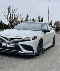 بۆفرۆشتن. ⚜️🇯🇵⚜️ للبیع  سعر. مناسب ✅  کامری 2021 TRD   88هەزار کلێۆمەت...