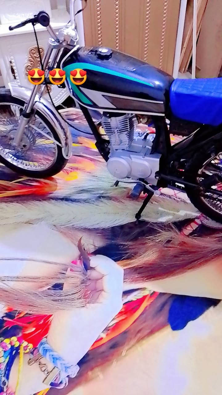 مره خصت الادمن) اسلام وعليكم نامه 4 كير حربي بيها صالنصه تخبل ) السعر 350  وبيها مجال العنوان بغداد معامل الحسينيه 
الدراجة كلك اكفلك سرقه ) الرقم ***********
