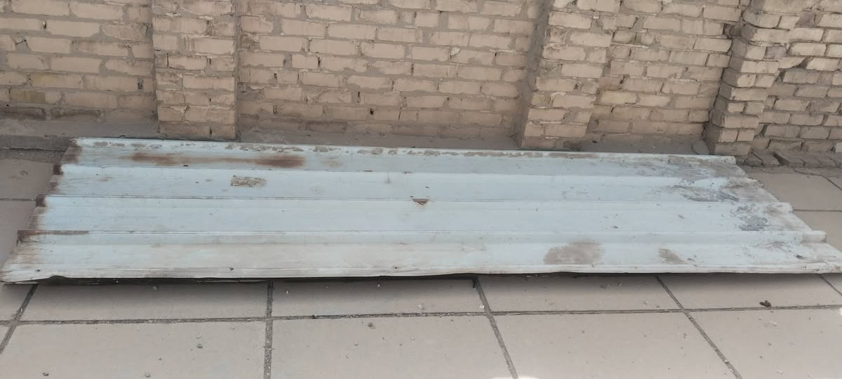 سنودش مستعمل ٣ قطع على ٣ متر 
اربع قطع على متر ونص
مكان الزعفرانية شارع المعهد
بسعر مناسب


**إذا كنت صاحب هذا الإعلان وتريد حذفه لأي سبب، رجاءا أرسل رسالة إلى الدعم الفني**