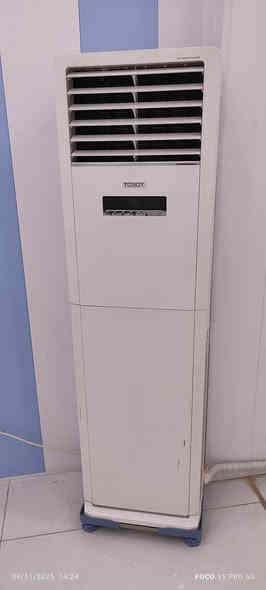 سبلت توسوت 3طن غاز22 سنكل
بوري غاز طول 15متر 
السعر 2,7 وقابل للتفاوض
***********
