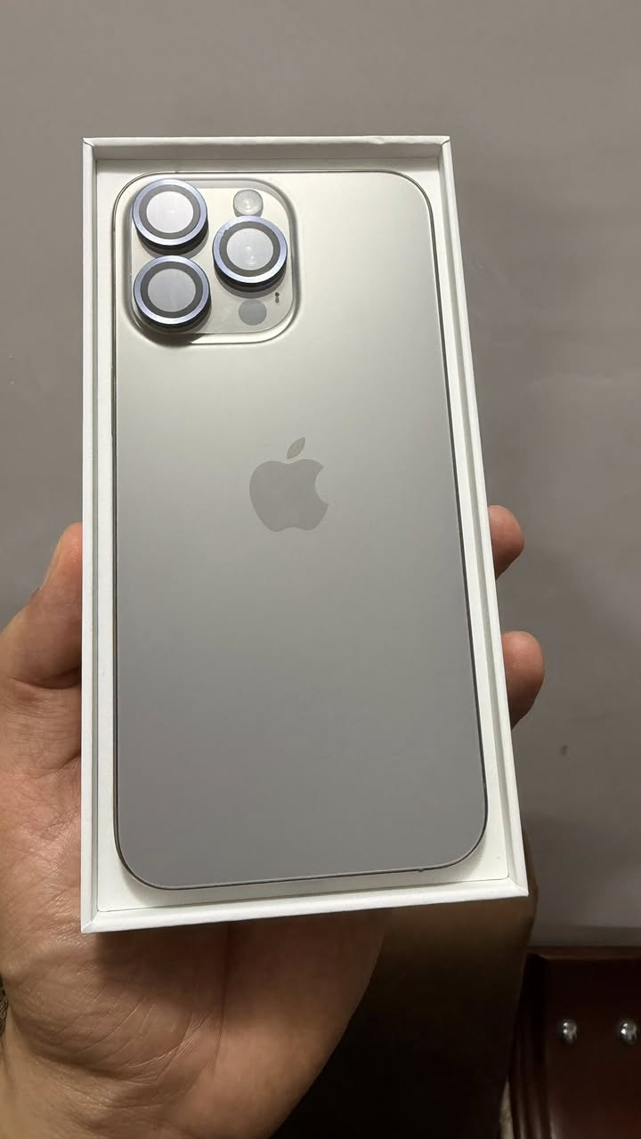 📱 للبيع iPhone 15 Pro Max – 256GB Titanium

الجهاز بحالة ممتازة جداً واستعمال شخصي ونظيف.

✅ اللون: تيتانيوم
✅ السعة: 256GB
✅ صحة البطارية: 88%
✅ مع الكارتون
✅ خالٍ من الأعطال والمشاكل

سبب البيع: تم شراء iPhone 17.

💰 السعر: 1150 الف.

📩 للجادين فقط، التواصل على الخاص.

ملاحظة: الجهاز نظيف جداً وما يحتاج أي مصروف. 🔥📱


**إذا كنت صاحب هذا الإعلان وتريد حذفه لأي سبب، رجاءا أرسل رسالة إلى الدعم الفني**