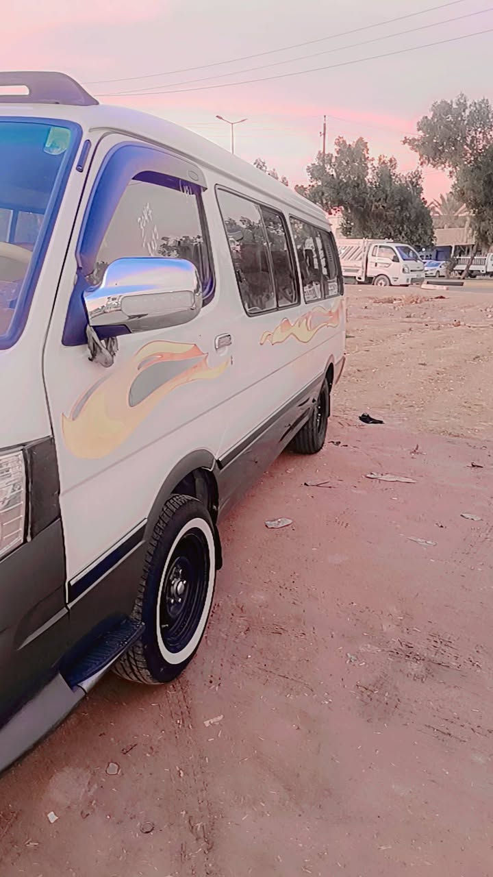 سلام عليكم سياره فاتون الوان البيع موديل 2017 سياره كامله كفاله عامه سعر 93بيه مجال  اتصال ***********رقم
