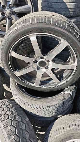 ویلی سپۆرت هاوشێوەی وێلد زۆر تایبەتە بۆ ئەوانەی شتی جیاوازیان ئەوێ✅✅

ناونیشان سلیمانی تیرمینالی شارەزور فرۆشگای شارباژێر ✅✅

٤ تایەی لۆکی لەسەرە لەحیم و تەقیوی نییە بەشەرت ✅✅

***********
