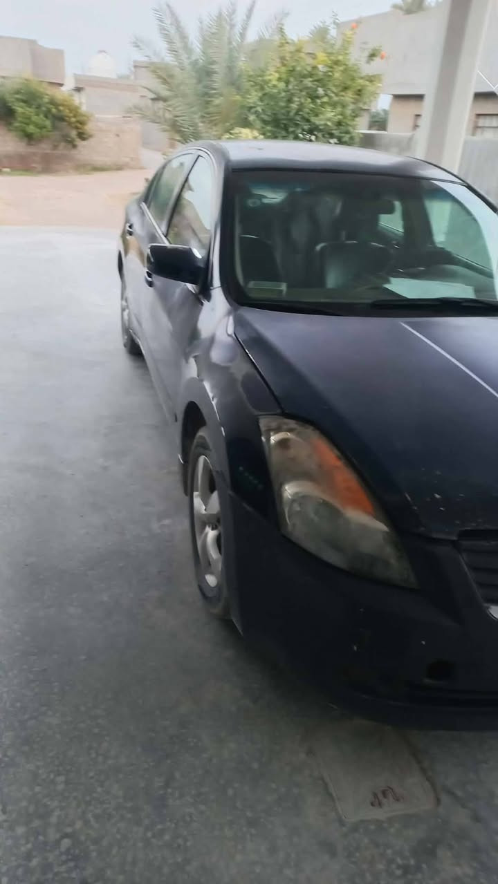 السلام عليكم اخوان نيسان التيما البيع ٢٠٠٧ بصمه المحرك ولكير خير من الله السعر ٥٠ ورقه قفل العنوان الفلوجه ***********
