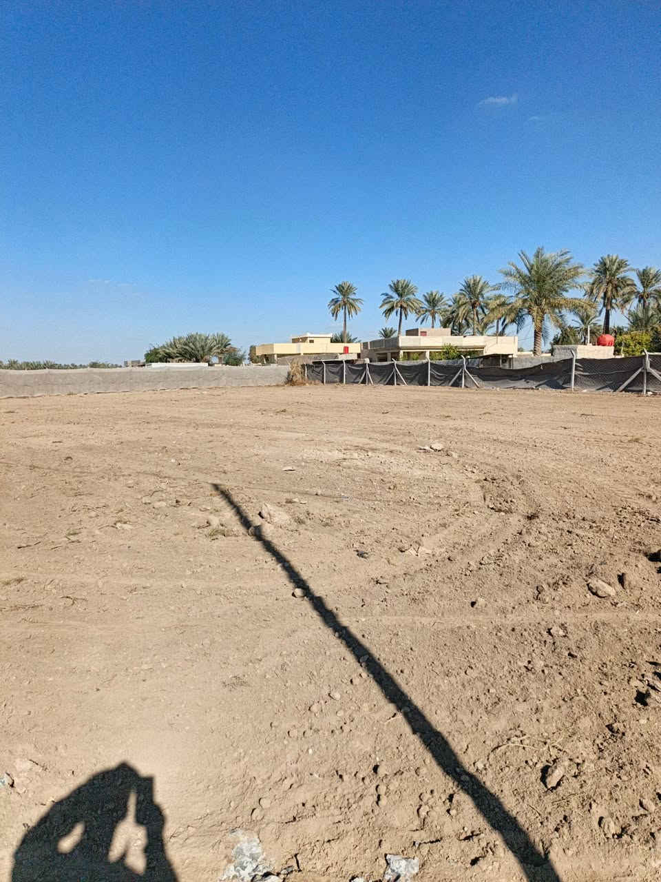 سلام عليكم 2000متر البيع طابو زراعي سند 25 تحويل مباشر يوجد كافة الخدمات ماء كهرباء تبليط يبعد عن تبليط 25متر واجه 53 متر /تصلح الزراعه وتصلح سكن/مكان بابل منطقة الامام علي ابن الحسن ابو هدمه/ تبعد عن الامام علي ابن الحسن كيلوين /***********
