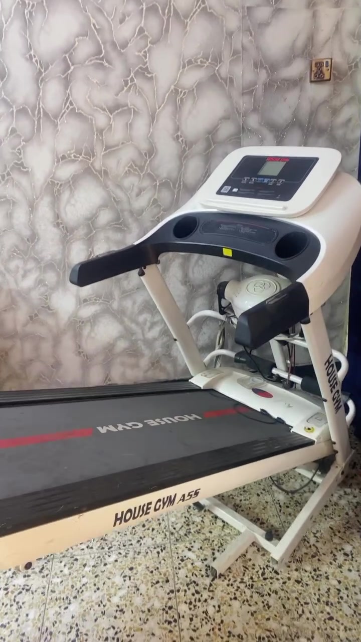 جهاز جري البيع
يحمل وزن 130

جبلي 

حارق دهون هزاز 

بغداد  سعره375بي مجال بسيط


**إذا كنت صاحب هذا الإعلان وتريد حذفه لأي سبب، رجاءا أرسل رسالة إلى الدعم الفني**