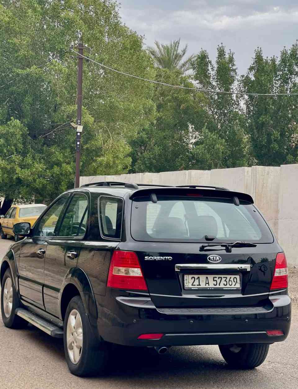 اريد مراوس بسياره ناصية
سورنتو خليجي فول مواصفات كفاله عامة بدون صبغ وتبديل 
 مديل ٨ 

مكينه ٦سلندر
كشنات جلد 
كشنات كهرباء 
حساسات بلادية
 مري شفط 
تحكم مري كهرباء 
 تحكم استيرن 
سلايت روف
 داخل صاج وعسلي ورصاصي 
بيهة فور ويل واكسل ودبل ثكيل 
مابيهة اي نقص ماشية١٨٨
مكاني بغداد ***********

