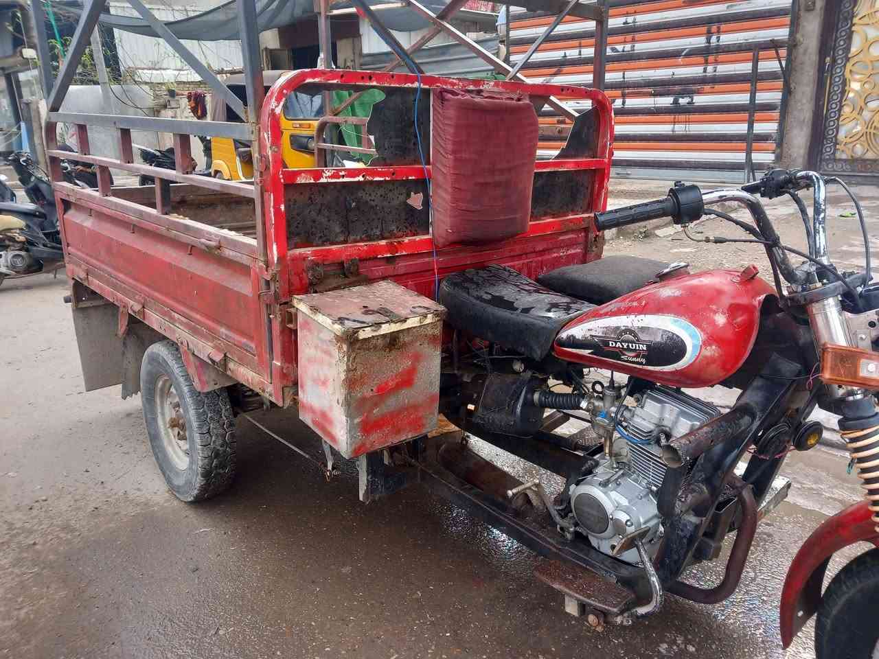 داي وان  السعر واحد ومية  1100المعالف اوراق


**إذا كنت صاحب هذا الإعلان وتريد حذفه لأي سبب، رجاءا أرسل رسالة إلى الدعم الفني**