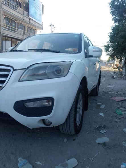 سلام عليكم سياره ليفان للبيع مكينة مكفولة كير عادي مديل 2014 رقم واسط انكليزي تحويل مباشر تبريد ثلج 
السعر 55 وبيها مجال 
العنوان بغداد العبيدي 
***********
