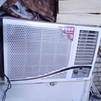 مكيف للبيع جديد كلش مامستعمل اقل الشهر الاتصال على الرقم 07702988893